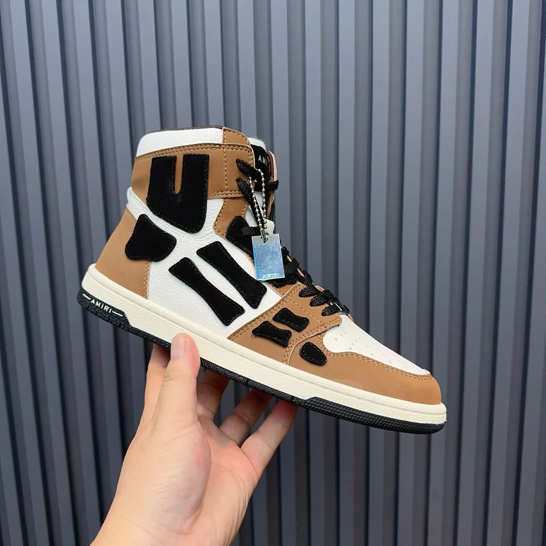 Men's shoes💰620💰 AMIRI AMIRI trendy brand hot sale🔥 Available all year round✅Couples💑 Official website synchronization Imported fabrics 1⃣️ratio 1⃣️Re-engraved, original factory special original sole, 35-45 (38.45. Non-refundable)